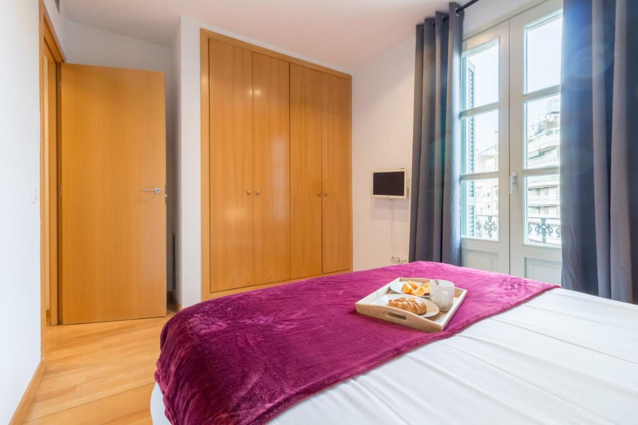 Sibs Bcn- Balmes- Romantic Citycentre Beautiful Apartment *