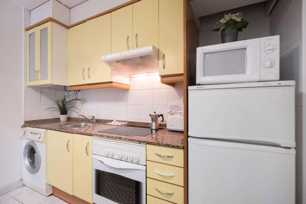 Apartamento 5 Pax Santa Mónica Ramblas Barcelona