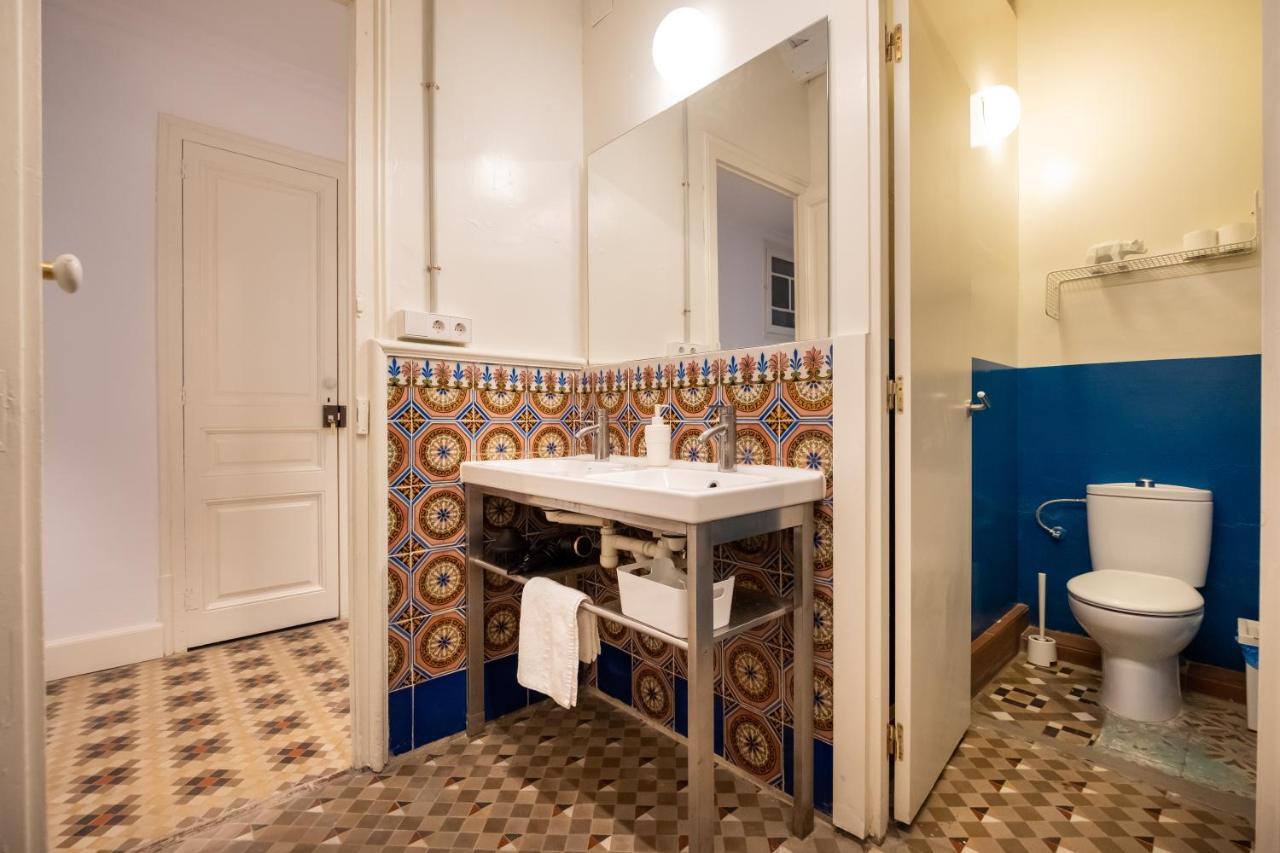 B42 - Modernist For Large Groups In Eixample Apartamento Barcelona