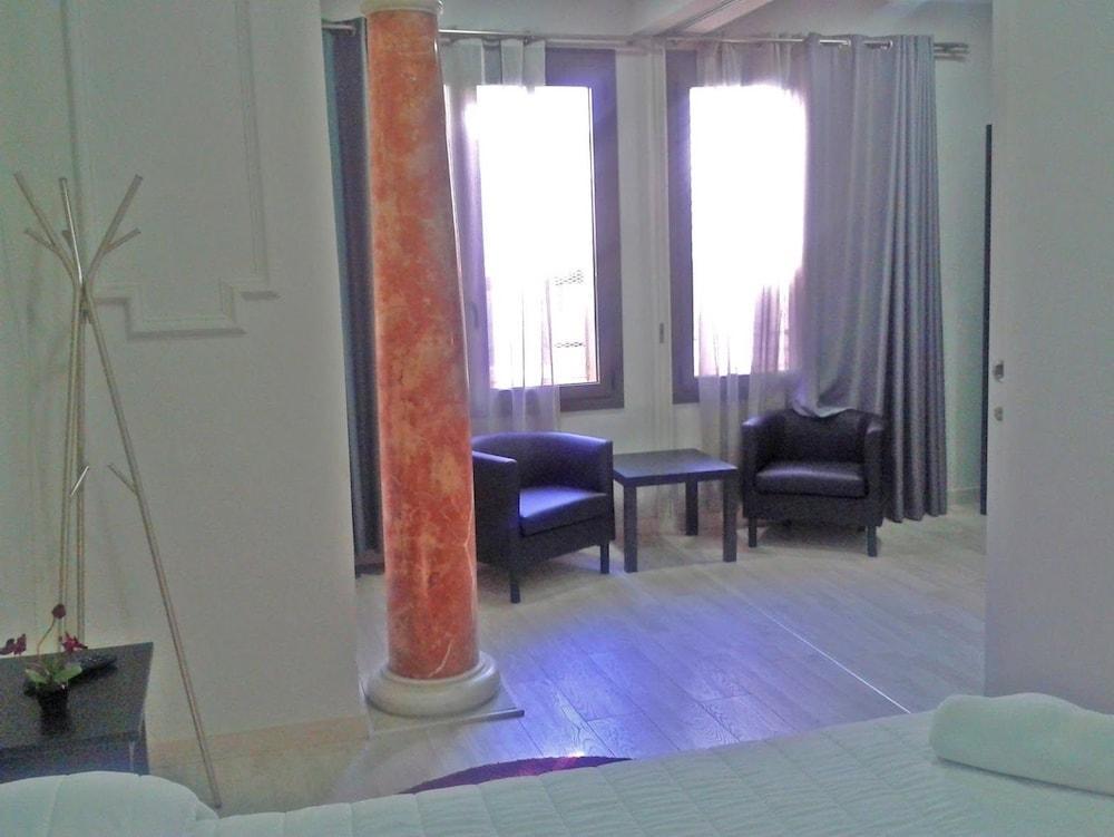 Hostal Bcnsporthostels *