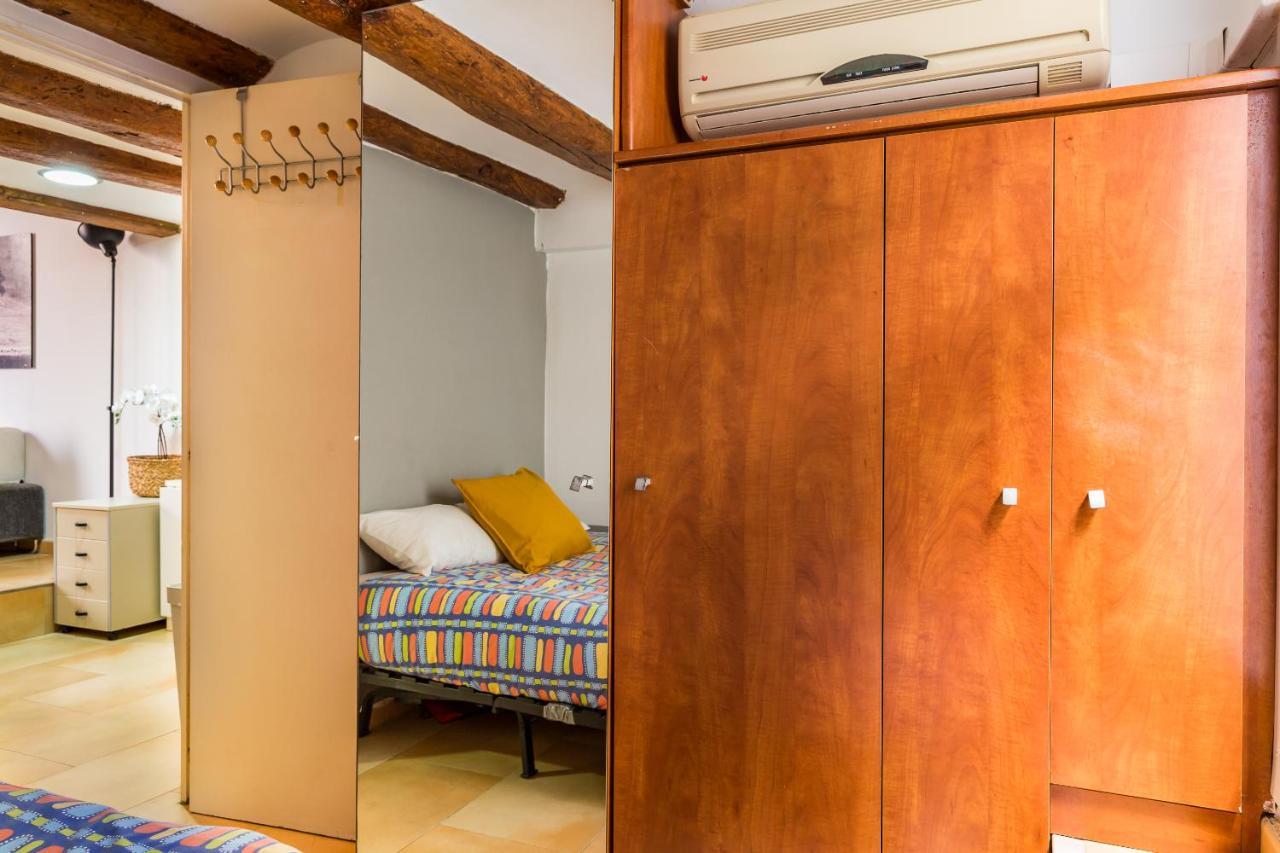 Fridays Flats Dreamy Duplex - Stylish Loft Barcelona