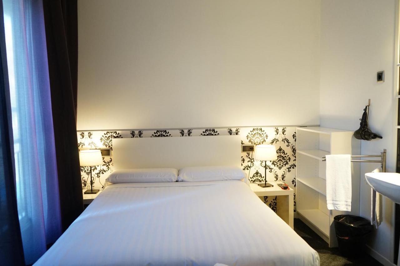 Q Guest house