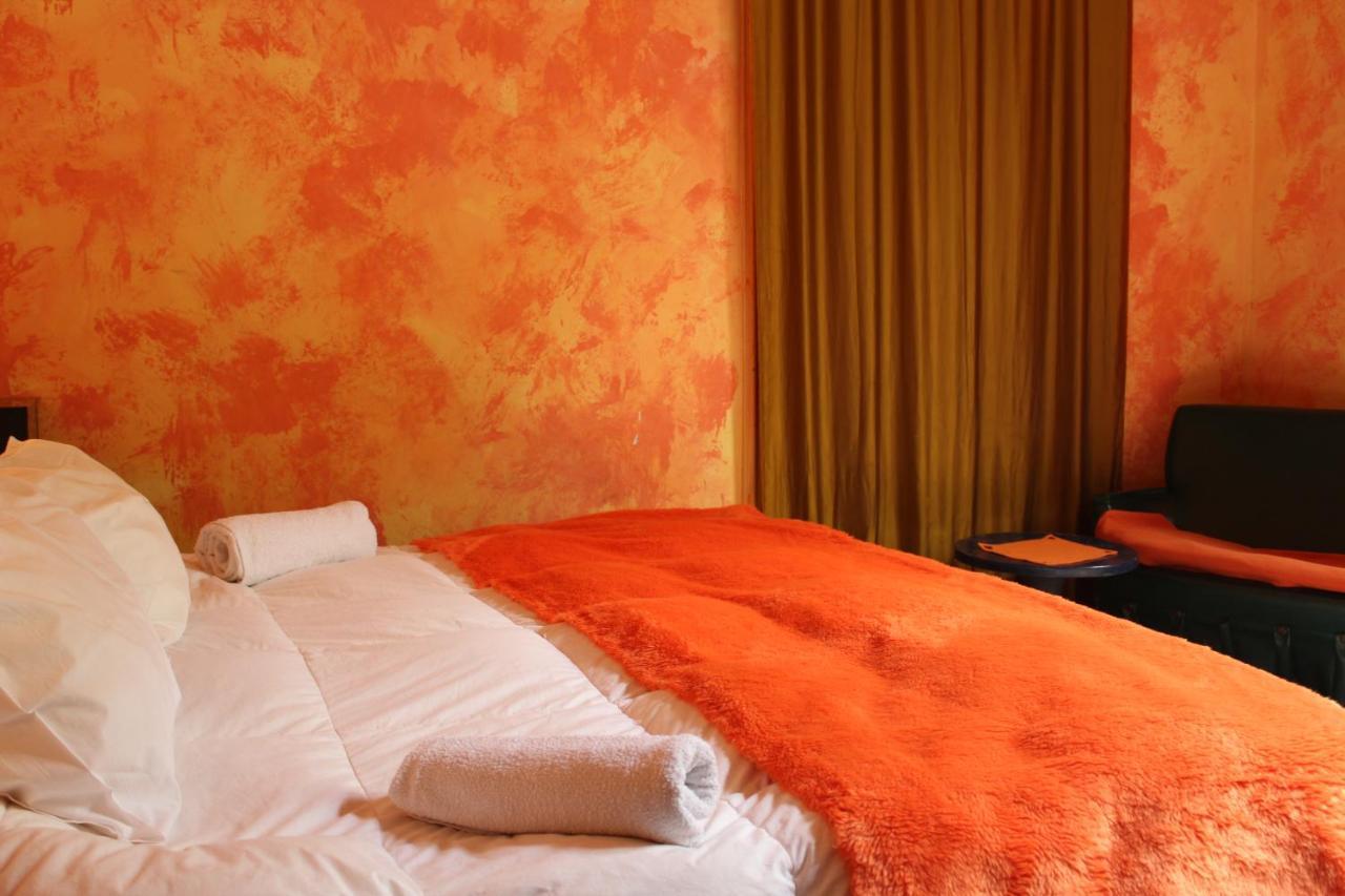 Bed & Art Hostal Barcelona