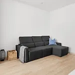 3Br - 2Bh Apartment In The City Center