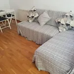 Apartamento Tranquilo Cerca De La Sagrada Familia