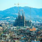 RamblasRentals Chic&Spacious Flat Pool Table 15M Ramblas - Parking - Wifi
