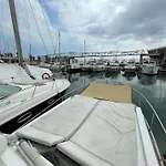 Barco Acogedor - Cosy Boat - Barcelona