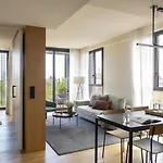 2Br City Center