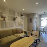 2Br City Center