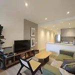 2Br City Center