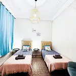 Oasis Rooms Barcelona - Roger Lluria