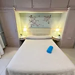 Gran Via Rooms