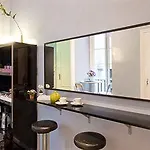 Shs Hostel In Barcelona