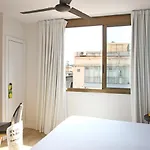 Chic & Basic Lemon Boutique Hotel