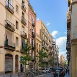 Friendly Family Poble-Sec