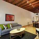 Beautiful Apartment In Eixample