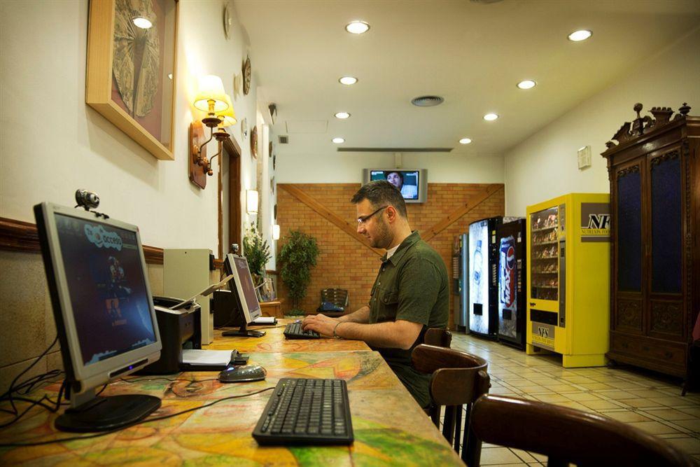 Leonardo Ramblas Hotel 3*