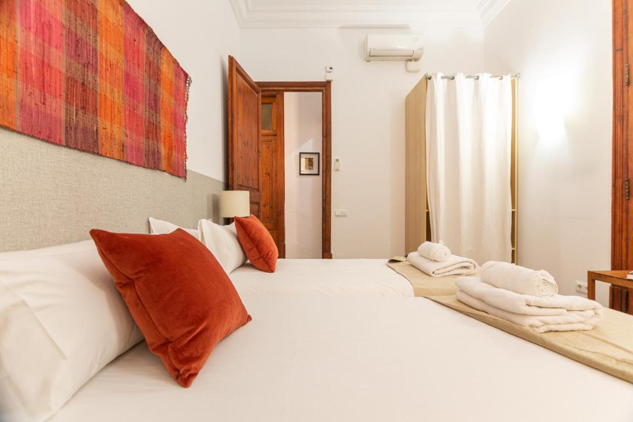 Great Spacious In The Gothic Quarter Apartamento