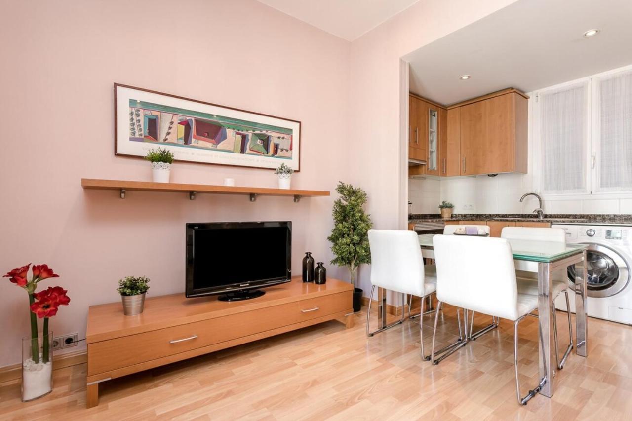 Fantastic 2 Bedroom 5 Minutes By Car From Plaza Catalunya Apartment *
