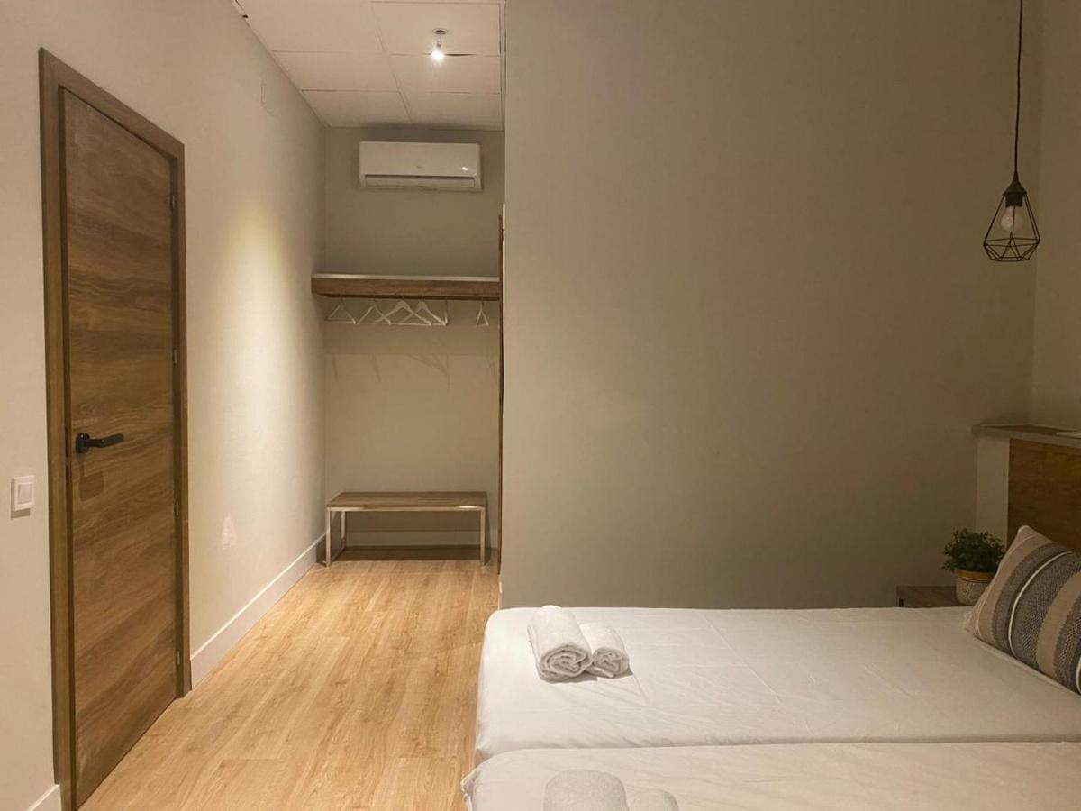 Hostal Lullaby By Hamilton