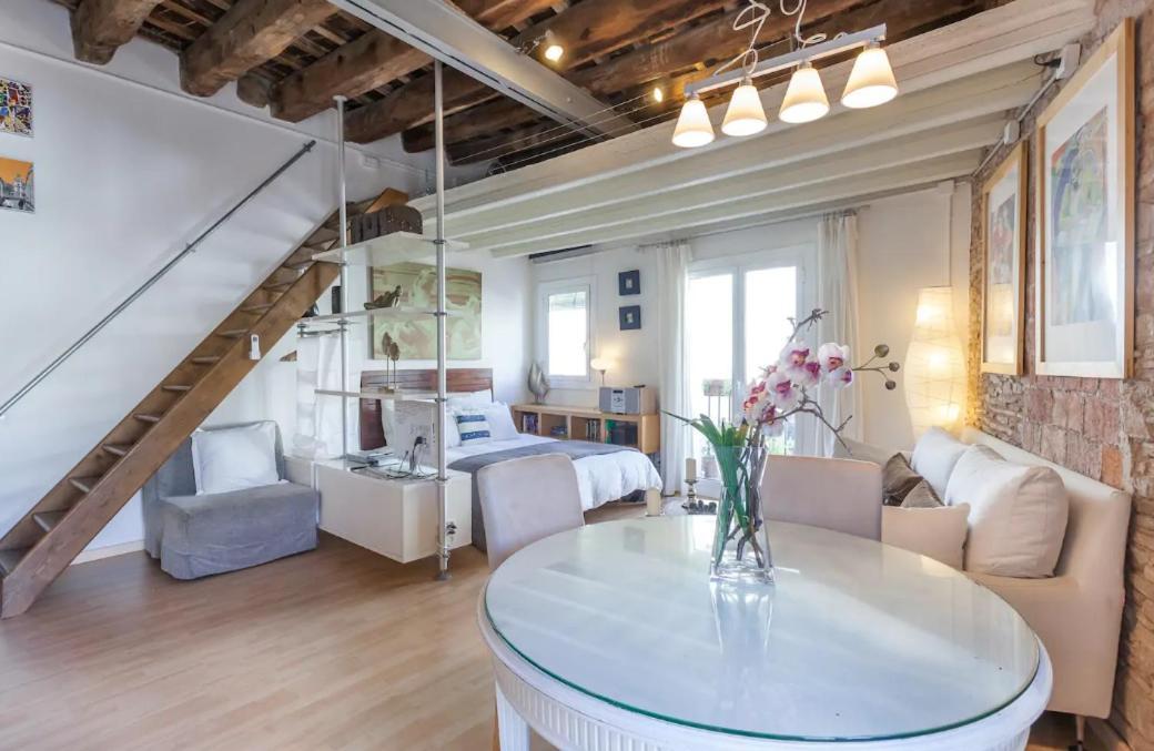 U-nique Monec Apartment Barcelona