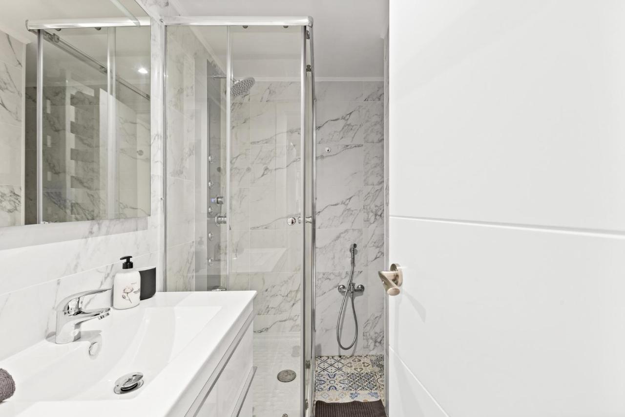 Apartamento 3br - 2bh In The Center Barcelona