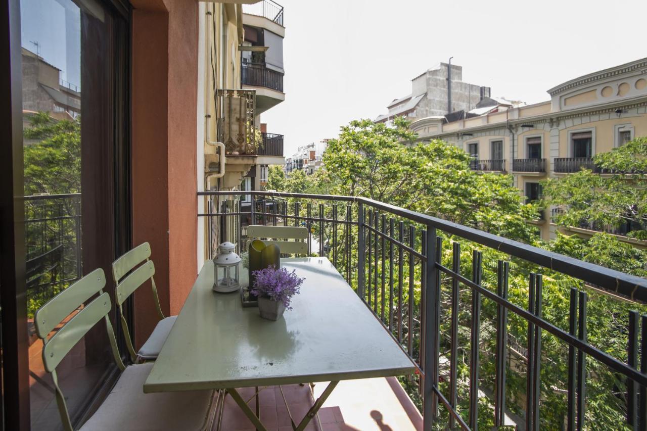 41ara1029 Stunning & Renovated In Sagrada Familia Apartment *