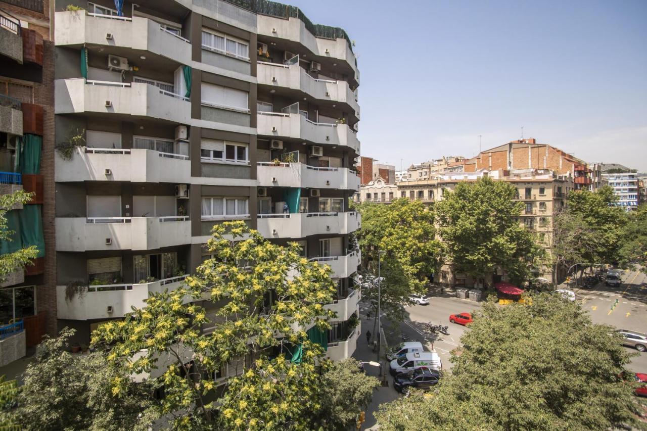 41ara1029 Stunning & Renovated In Sagrada Familia Apartment Barcelona