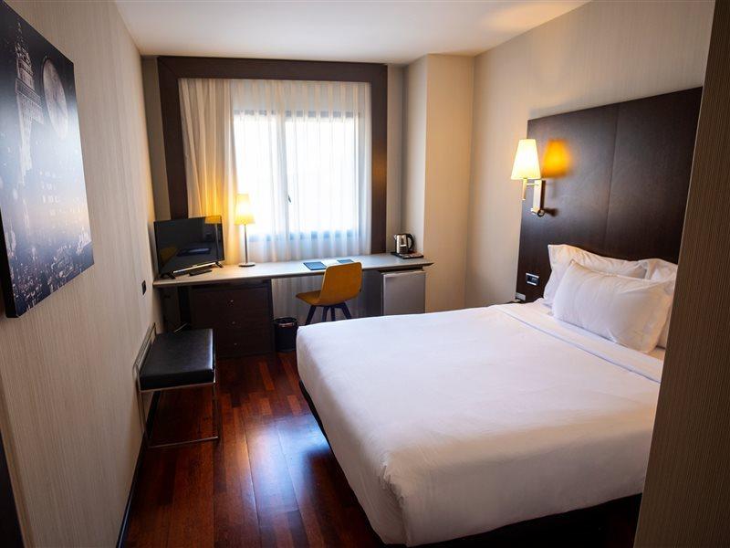 Vilamarí Hotel 4*