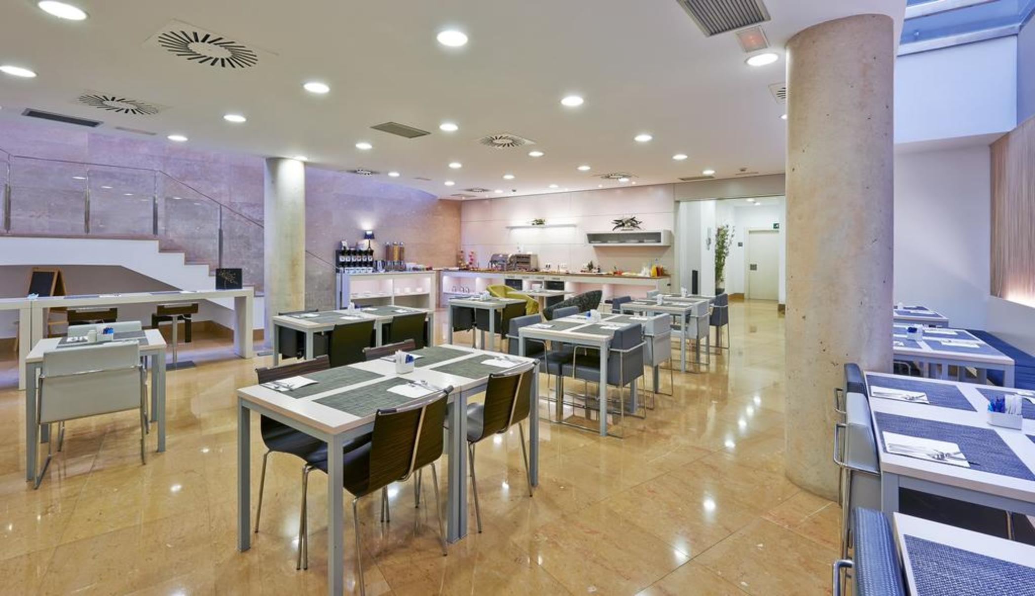 Hesperia Ramblas 4*