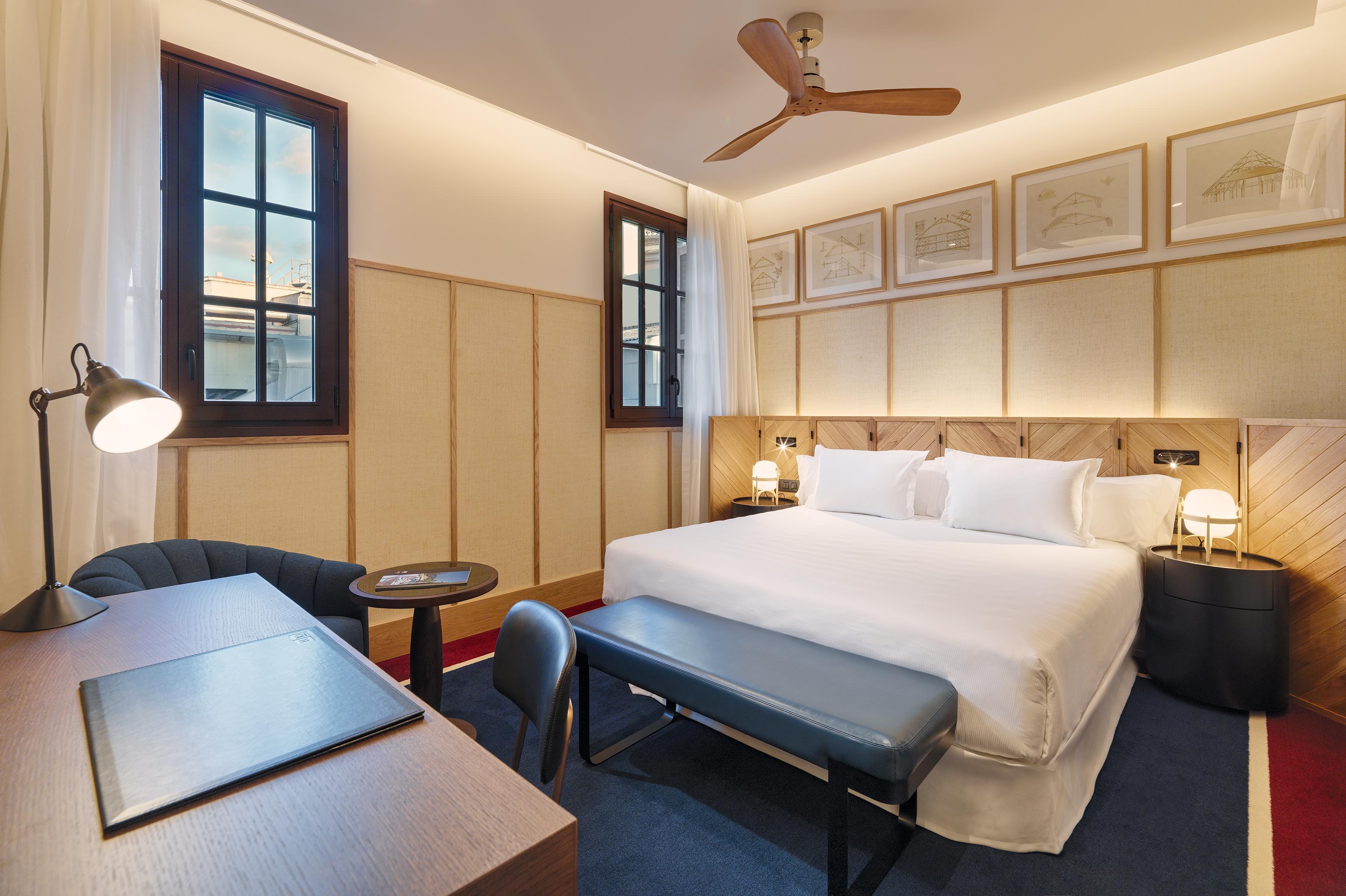 Hotel H10 Madison