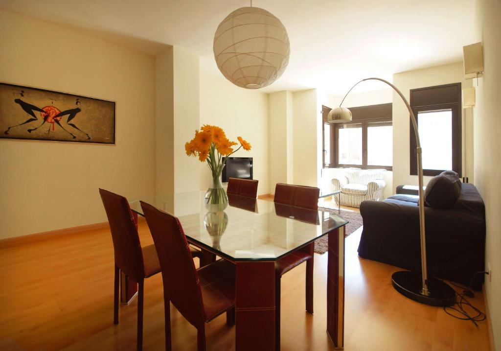 Villarroel Apartamento