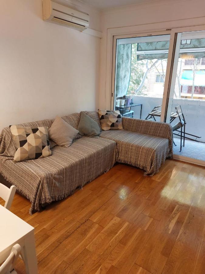 Tranquilo Cerca De La Sagrada Familia Apartment