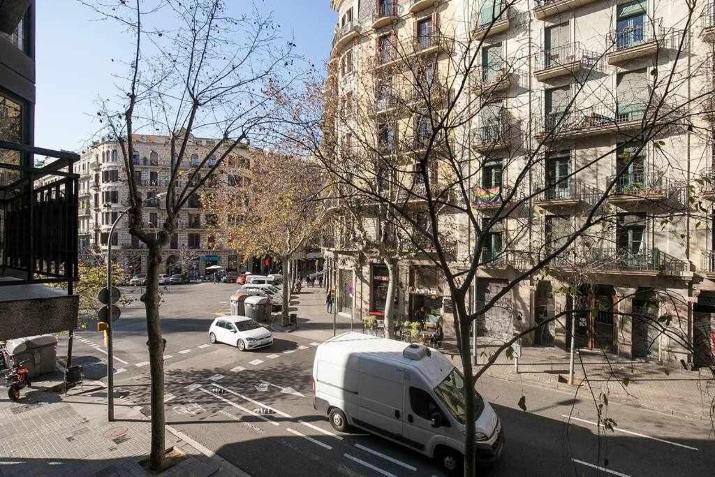 Consell Cent I 3 Eixample Apartment