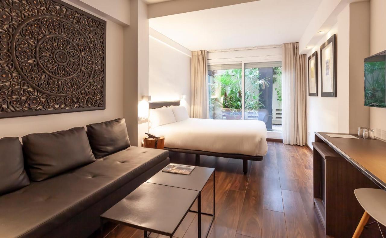 Derby Hotel 4*