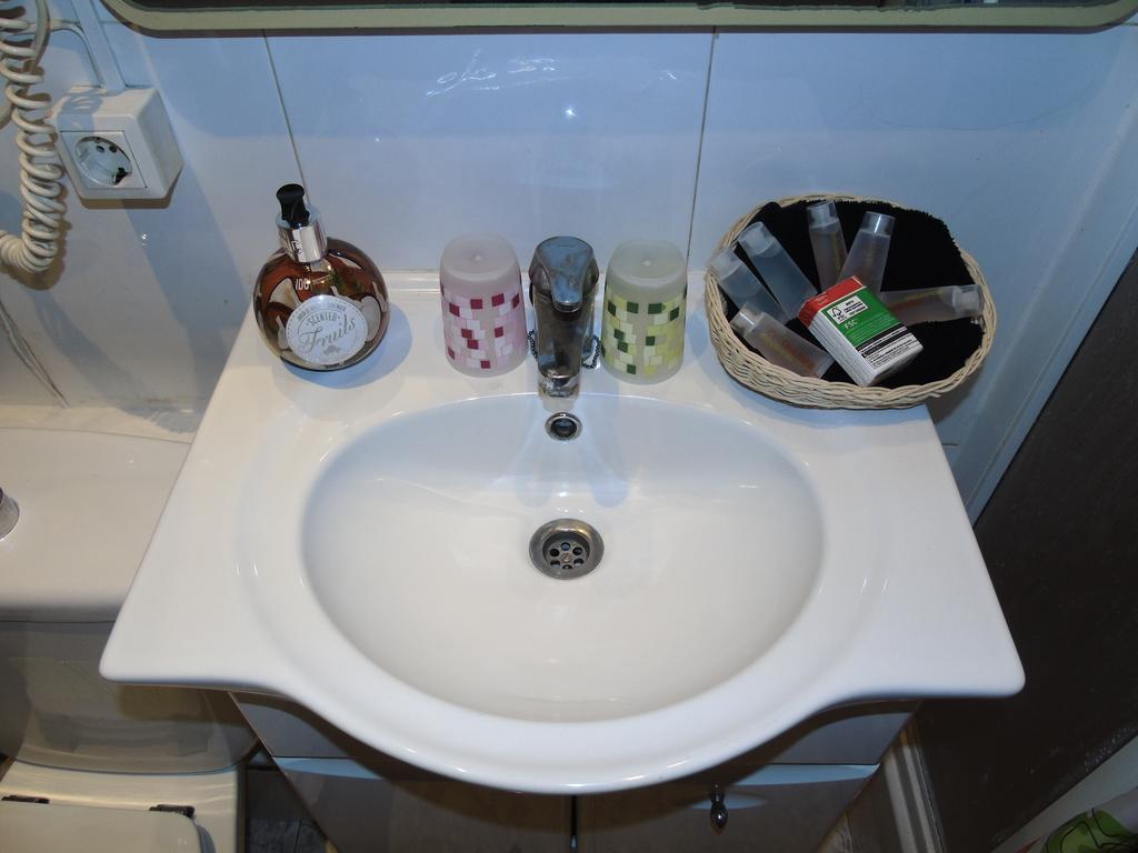 Aribau Guest house *