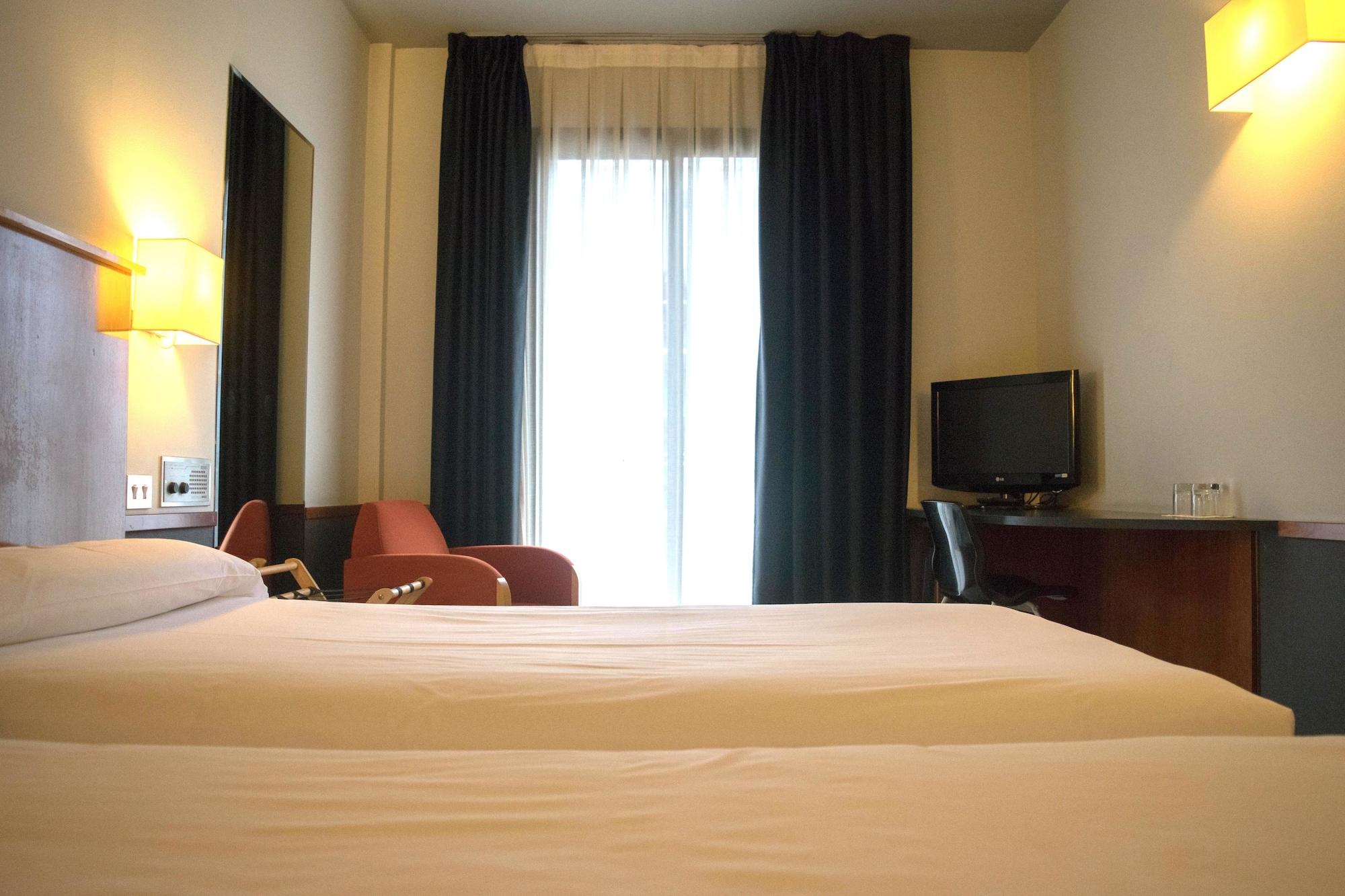 Hotel Onix Fira 3*