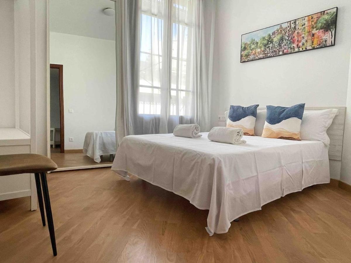 Hostourist Fira Plaza Espana 3 Barcelona