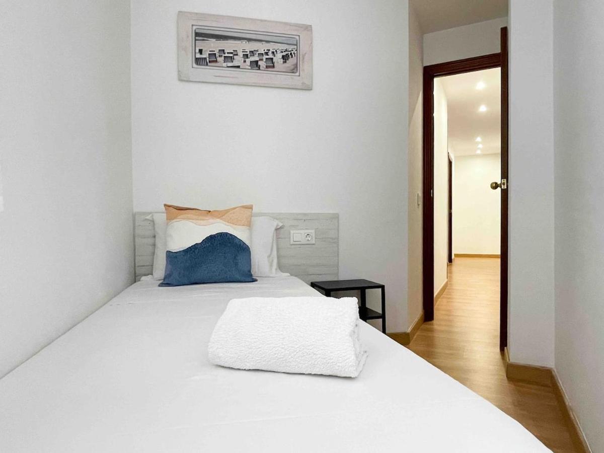 Apartamento Hostourist Fira Plaza Espana 3