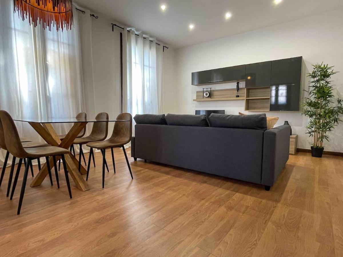Hostourist Fira Plaza Espana 3 * Barcelona