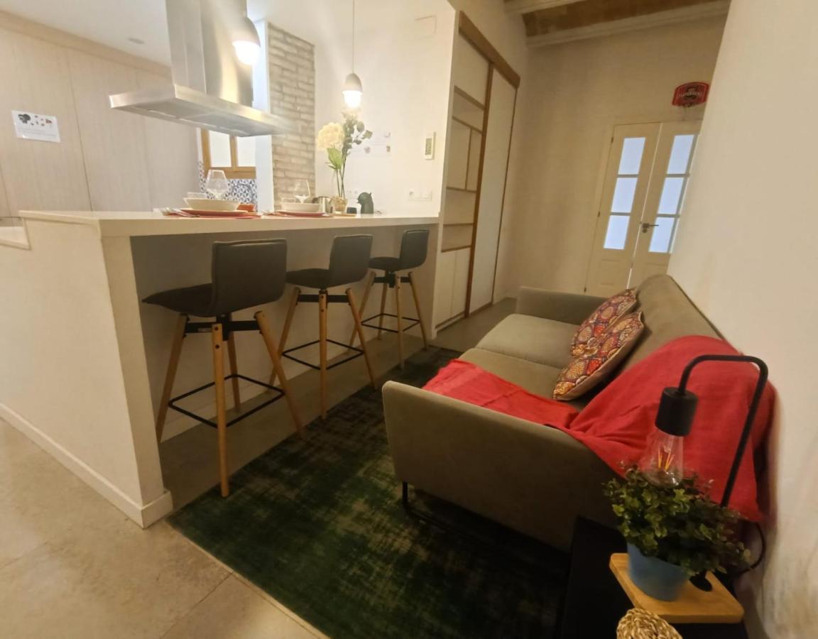 Private In Gothic Hostal *