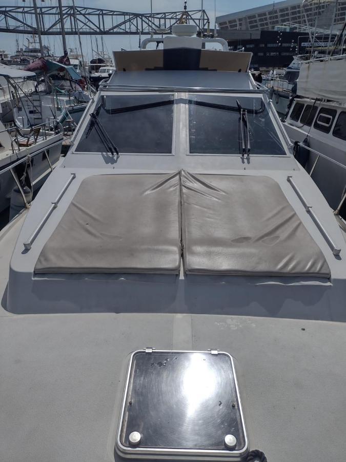 Yach Boat