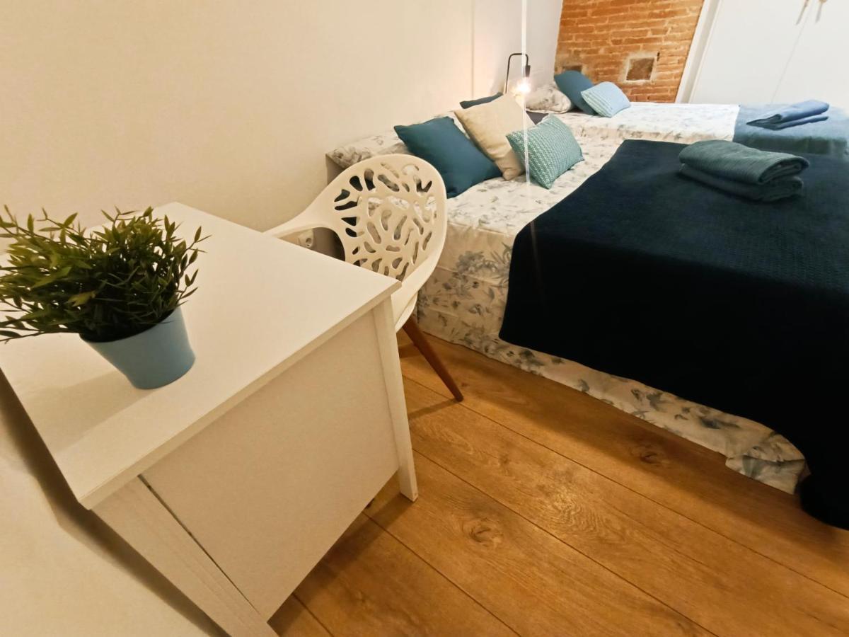 Private In Gothic Hostal *