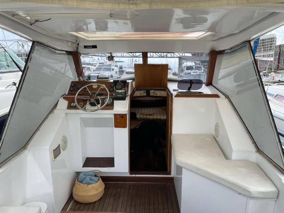 Barco Acogedor - Cosy Boat - Barcelona
