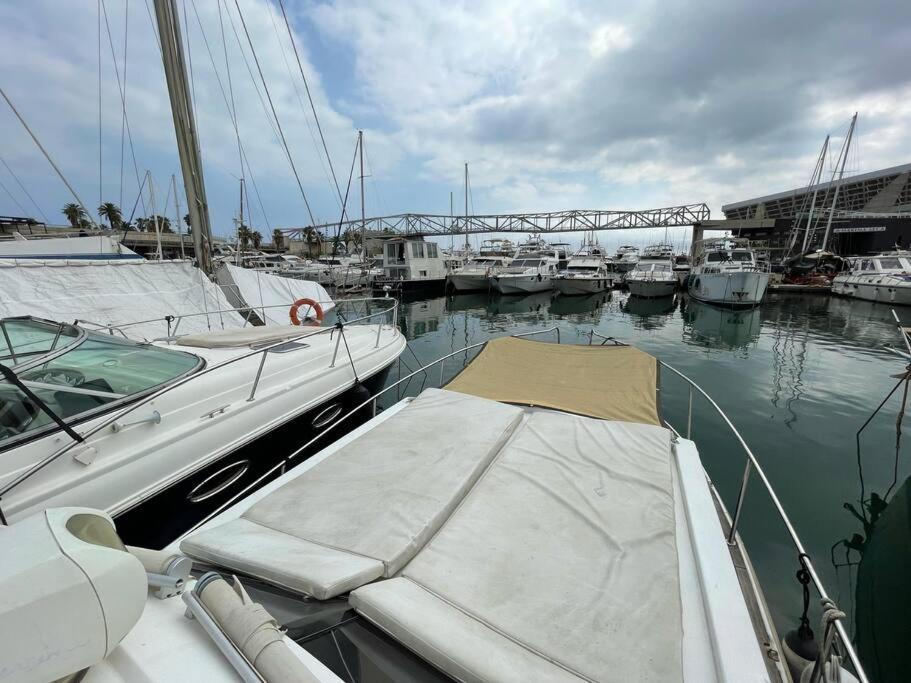 Botel Barco Acogedor - Cosy Boat - Barcelona