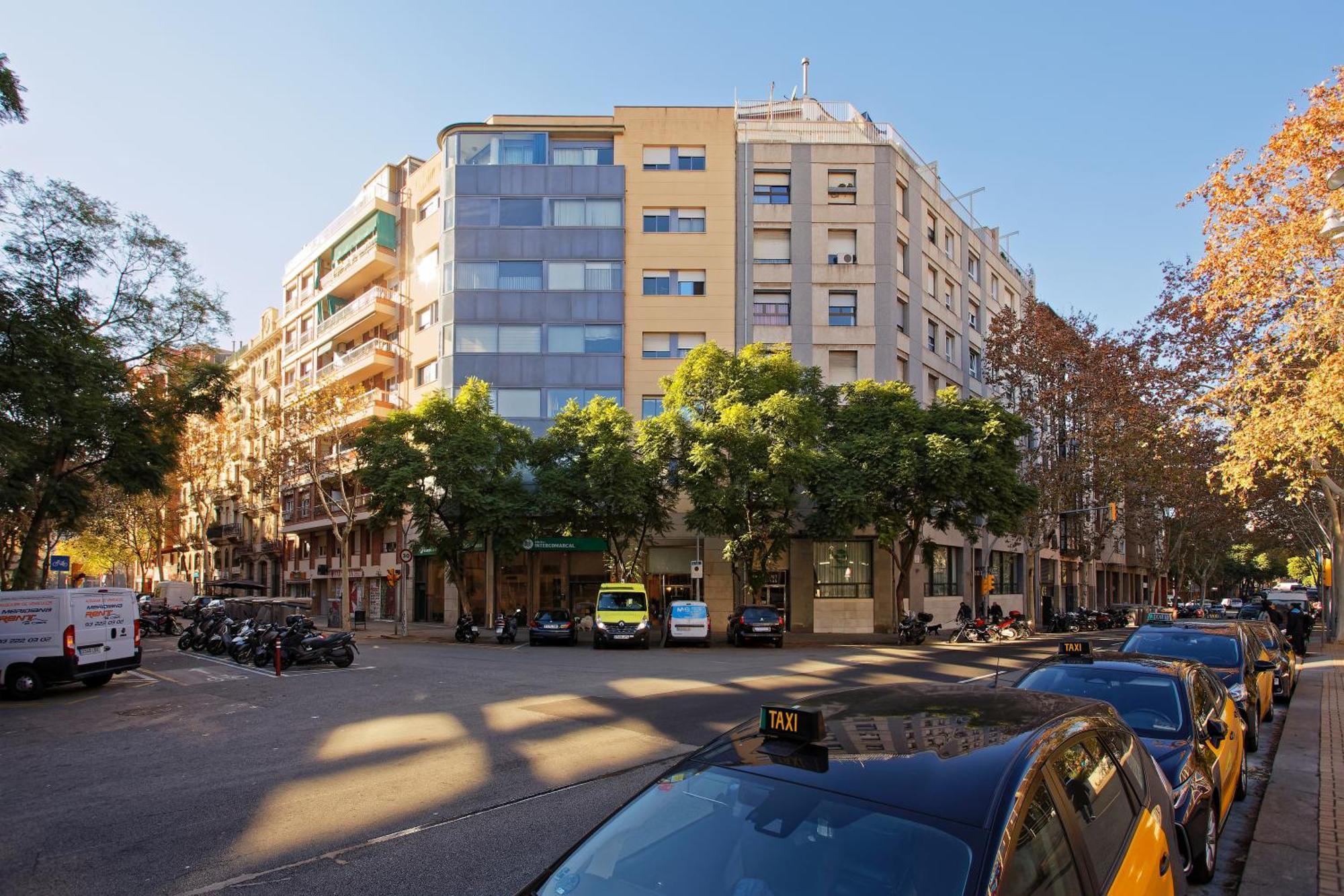 House Hotel 3*