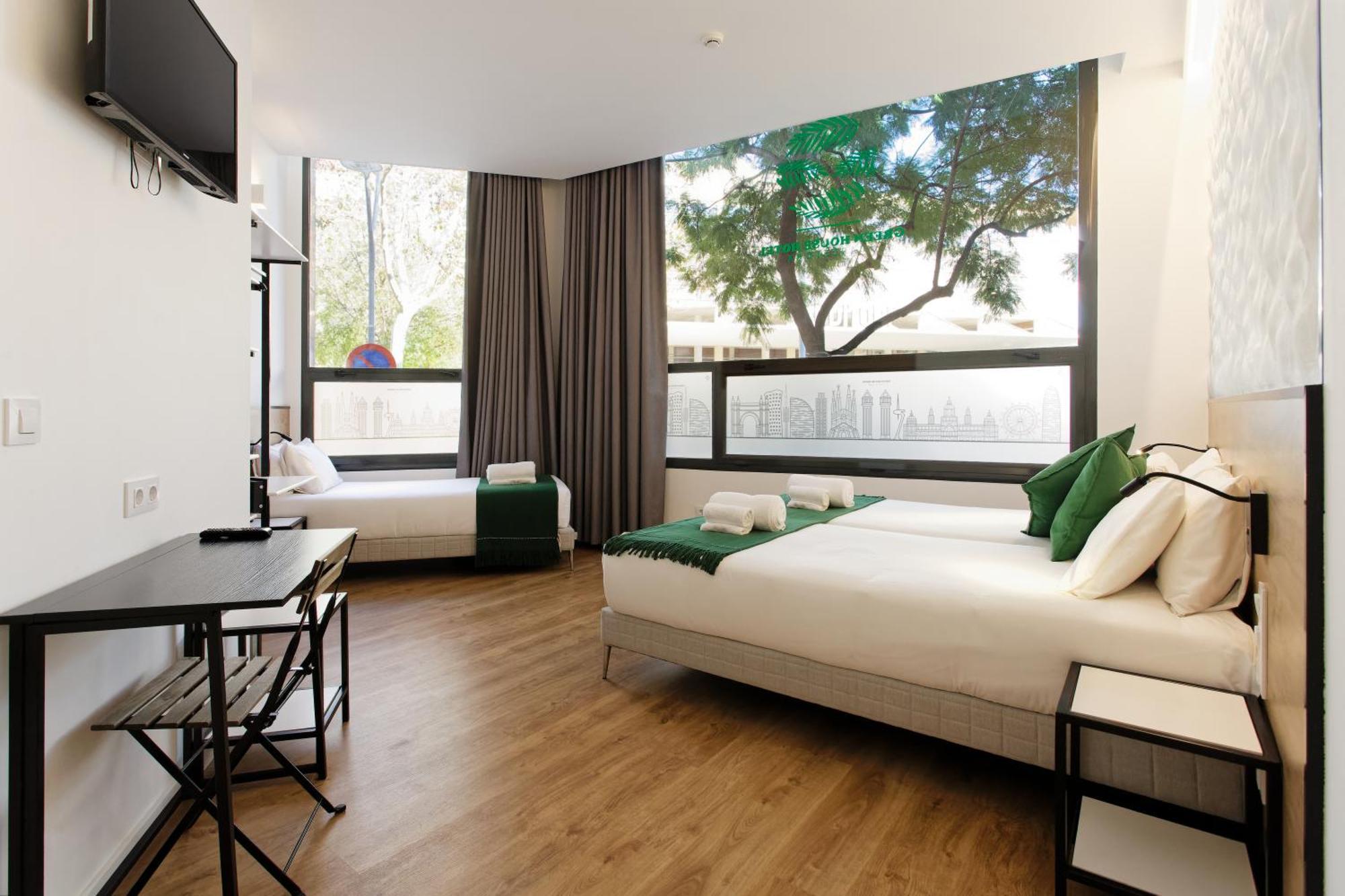 House 3* Barcelona