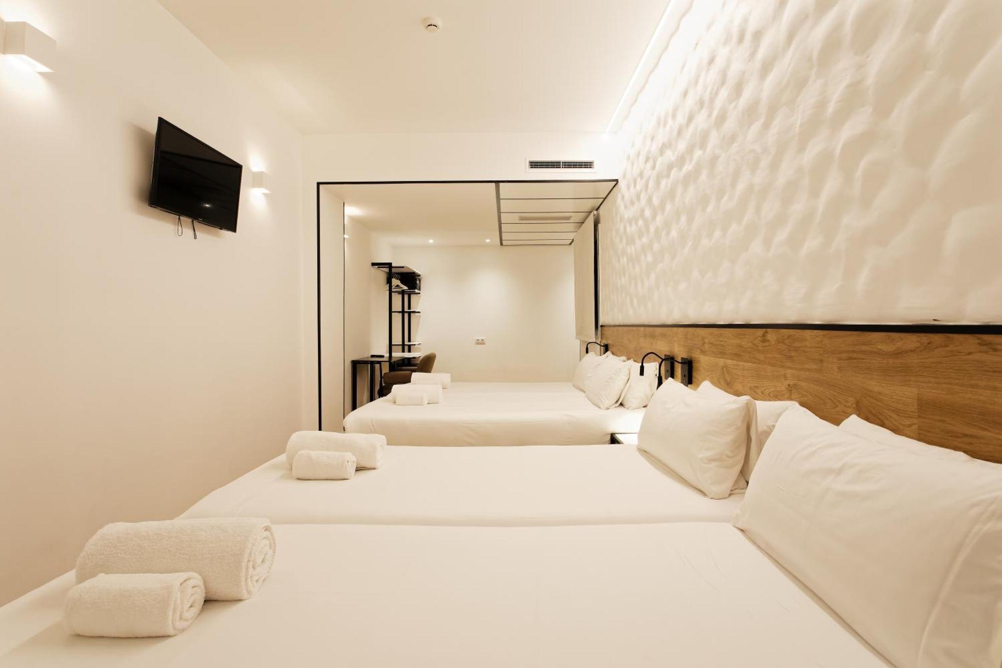 House Hotel