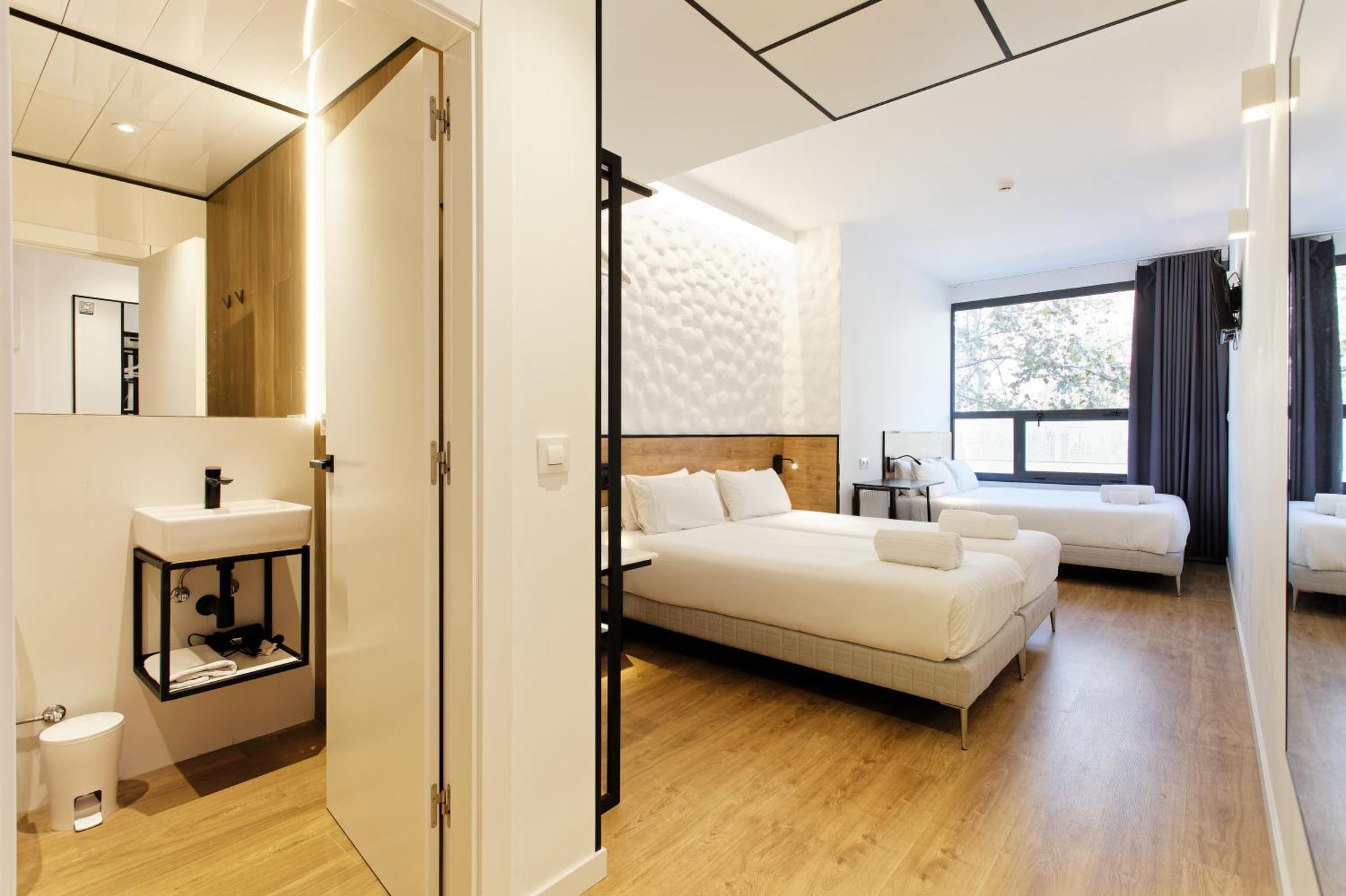House Hotel