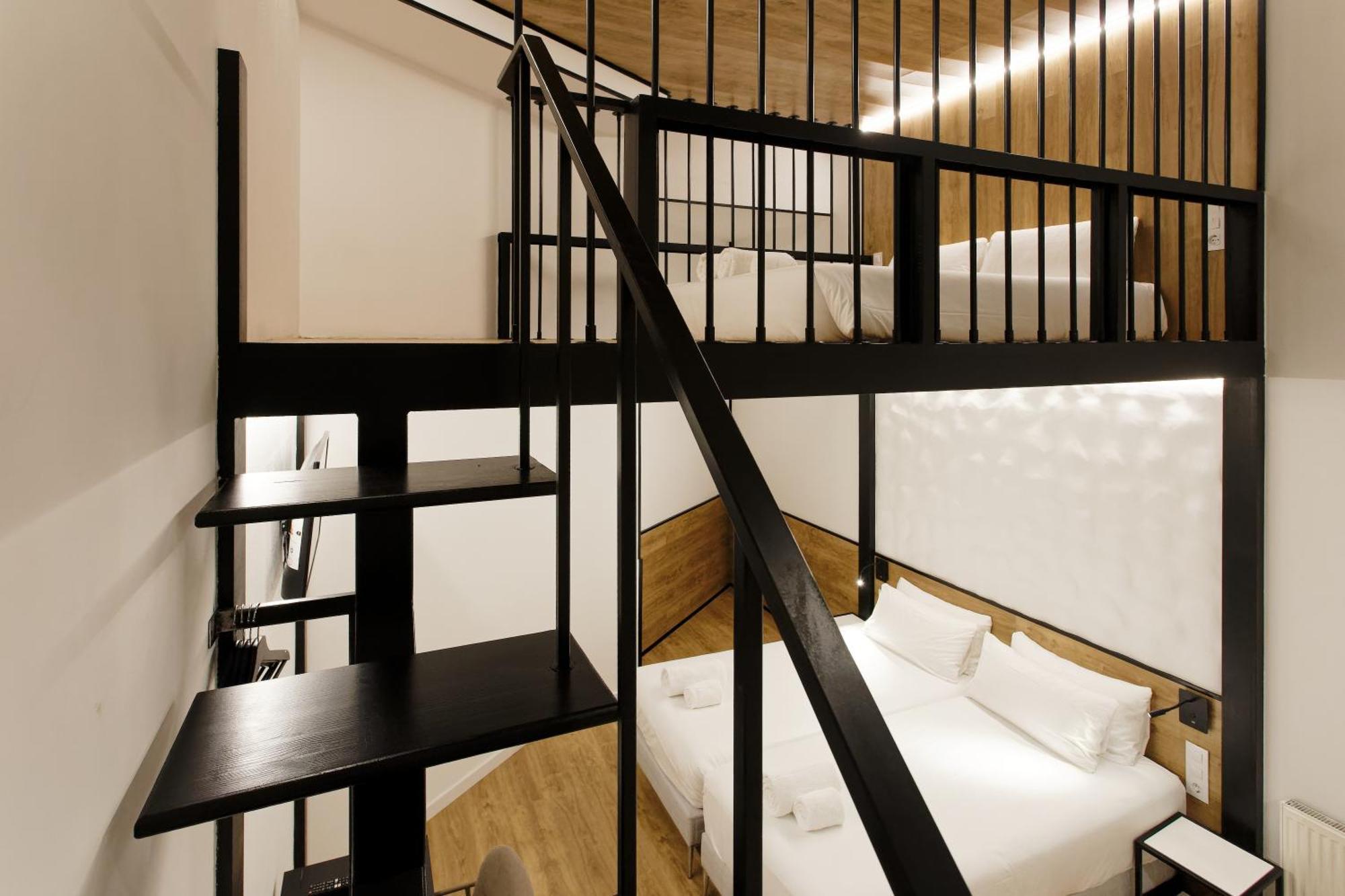House 3*